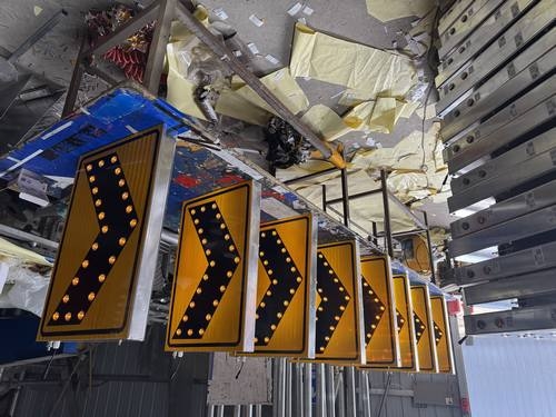 周口太阳能交通标牌的核心部件是电池,电池多久